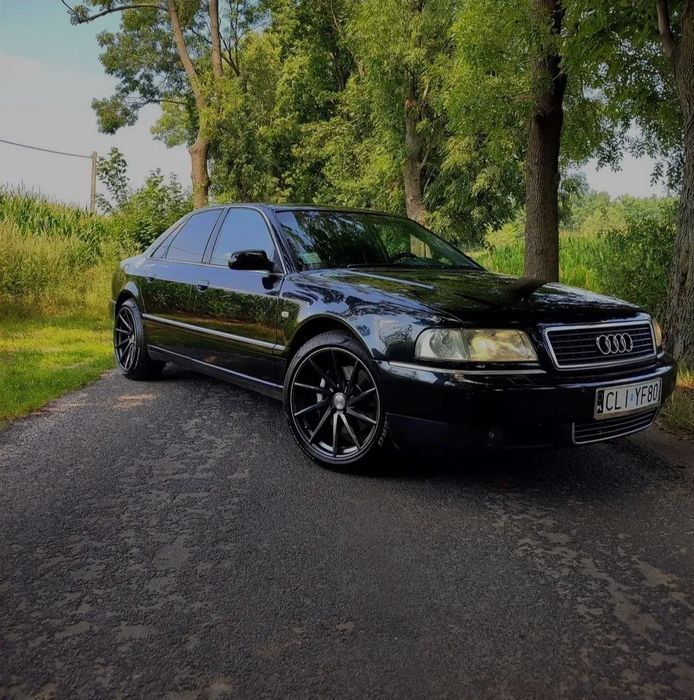 Audi A8 AUDI A8 D2 piękny stan