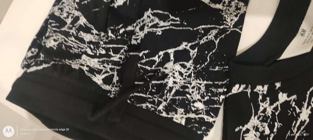 Dres dla chłopca 92  H&M