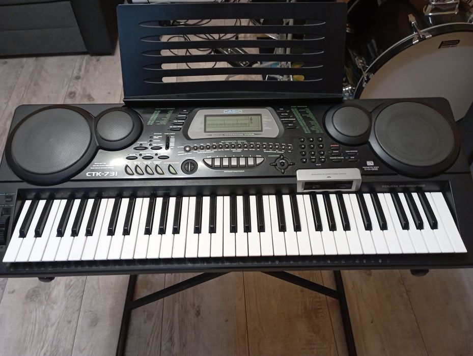 Keyboard CASIO CTK 731 organy