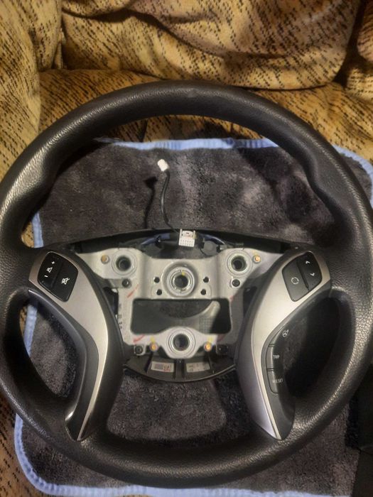 Кермо Hyundai i30 2012