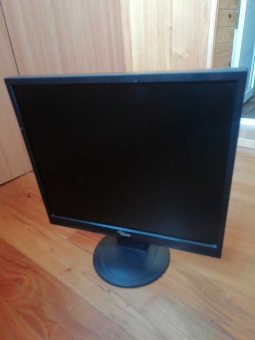 продам монітор Сіменс 19"