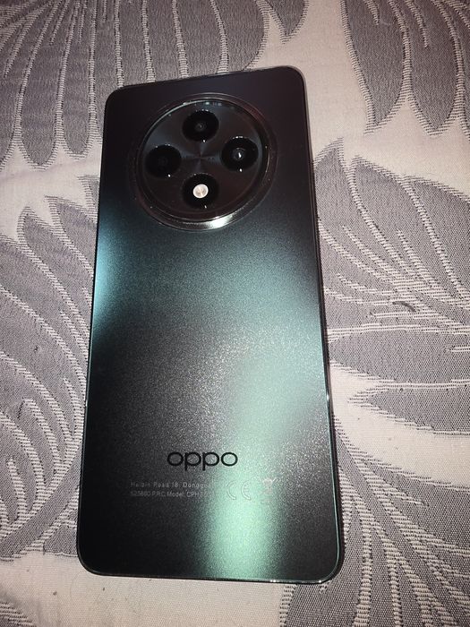 Telefon oppo reno 12 F 5G
