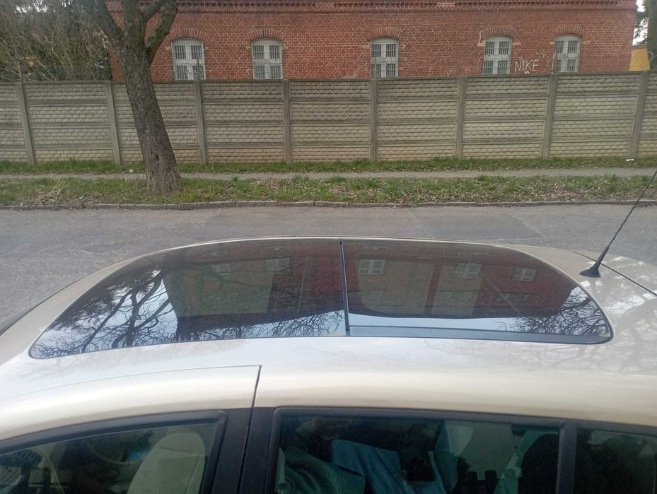 Renault Modus (Benzyna) 1,6 2004r
