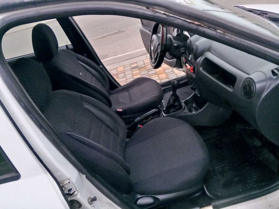 Срочно машина в отличном состоянии