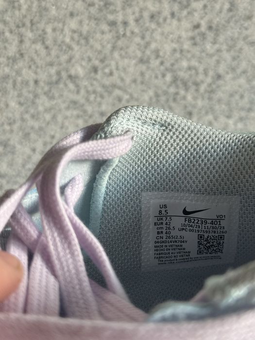 Nike LeBron Witness 8, взуття дл баскетболу та  тренувань