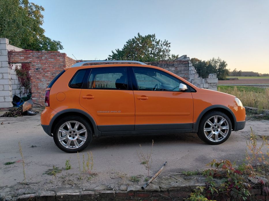 Volkswagen Polo Cross spalanie 4.3L/100km