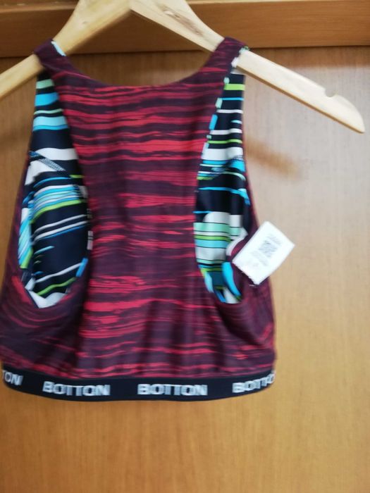 Top desportivo BOTTON como novo - tamanho L