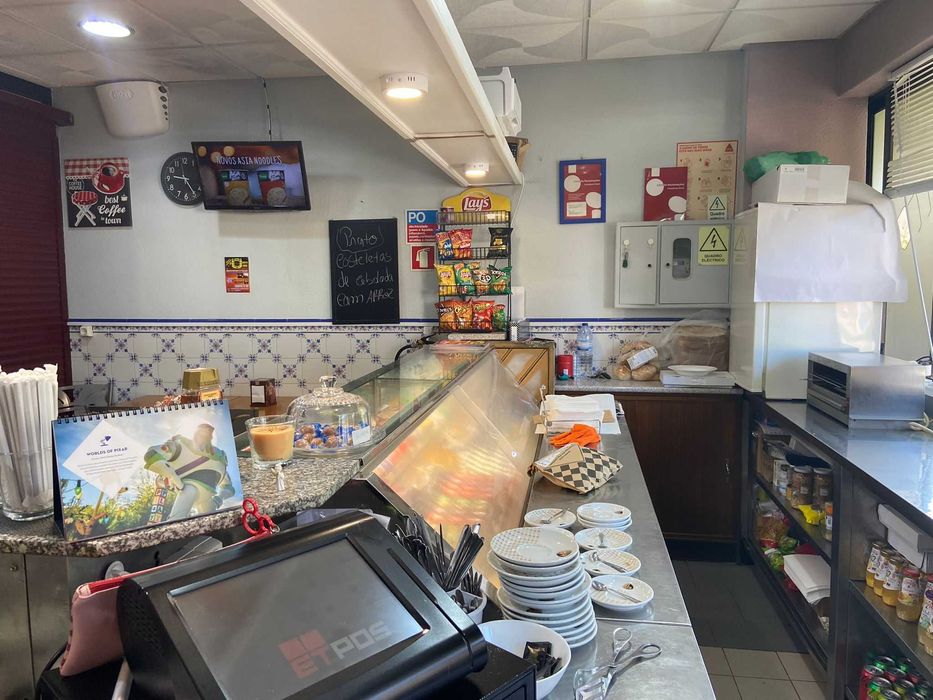Café que pode transformar em loja