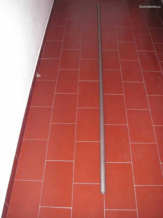 Varão Cromado Mate para Cortinados