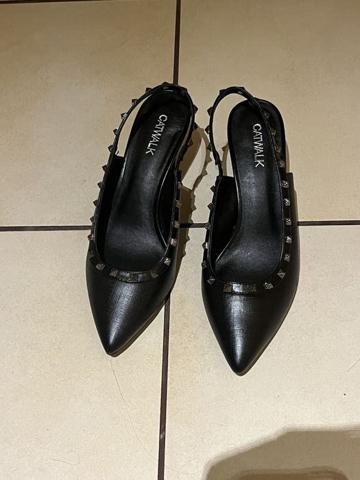 czarne szpilki Deichmann 39