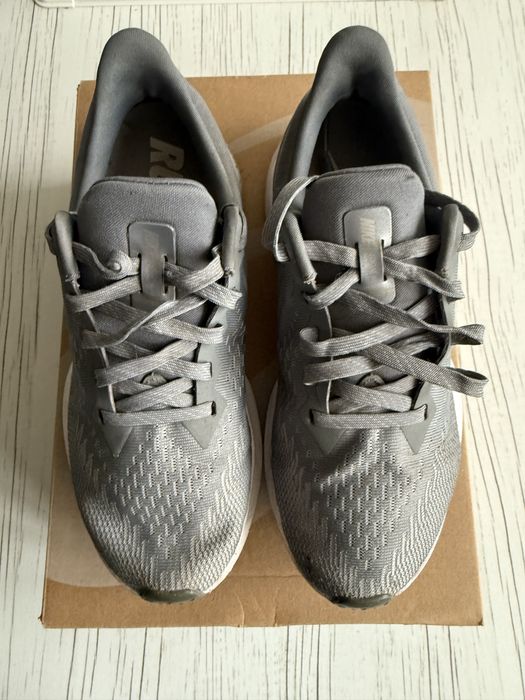 Продам кросівки Nike Zoom Winflo, EU 37.5