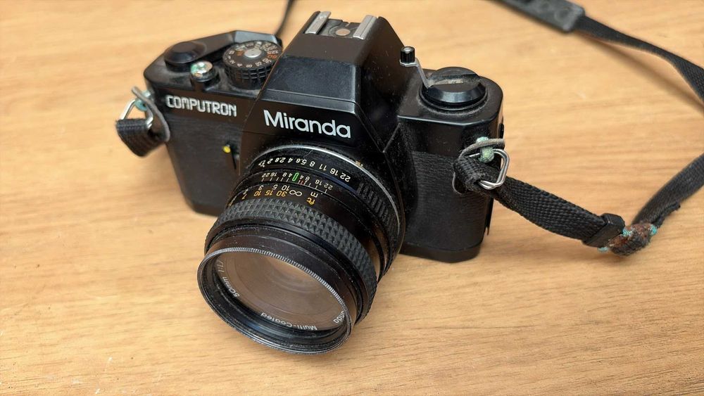 Maquina fotografica antiga a funcionar, Miranda
