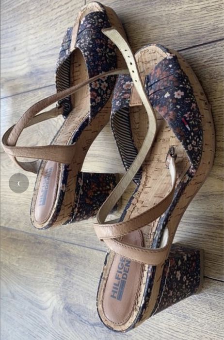 Tommy Hilfiger Denim koturny/sandały rozm. 40 przwie NOWE