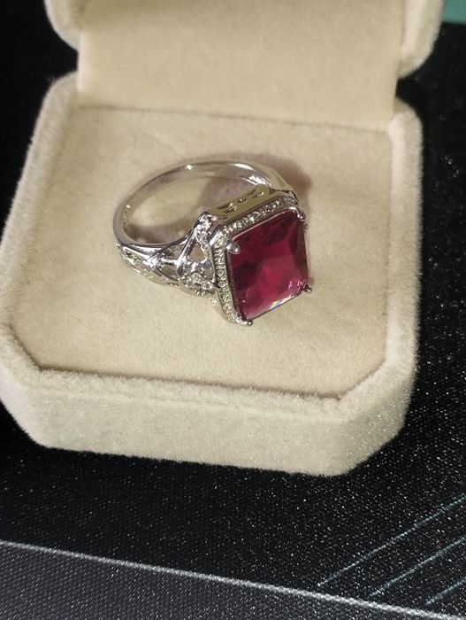 Кольцо серебро.  17.5  18.5.  19.   20