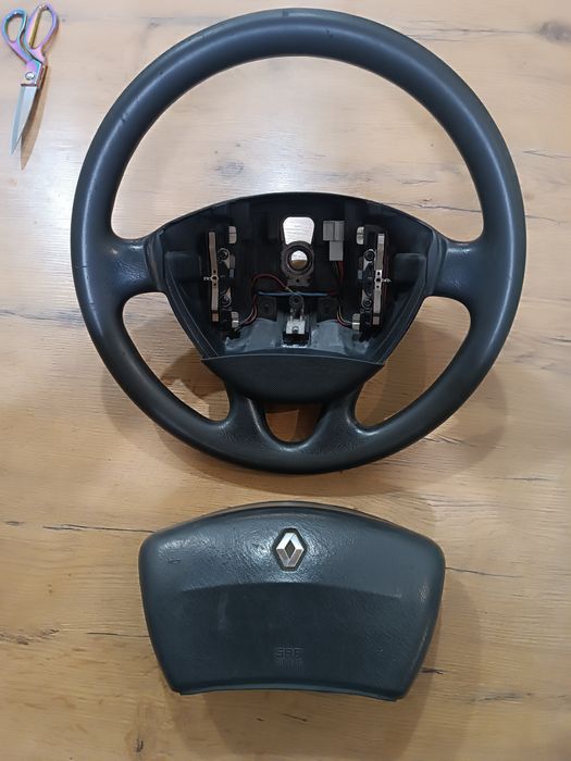 kierownica renault Trafic z airbag
