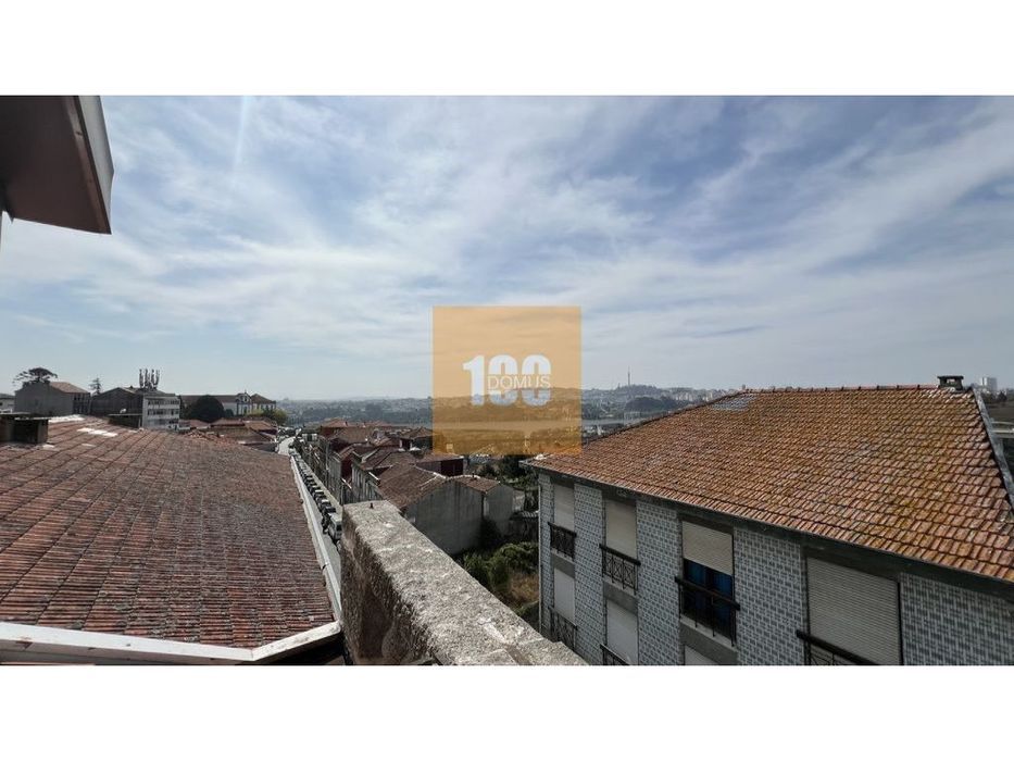 T0 novo com varanda - Portus Bonfim - AL Residences