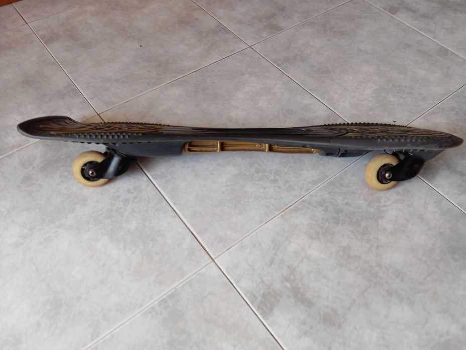 Waveboard em muito bom estado