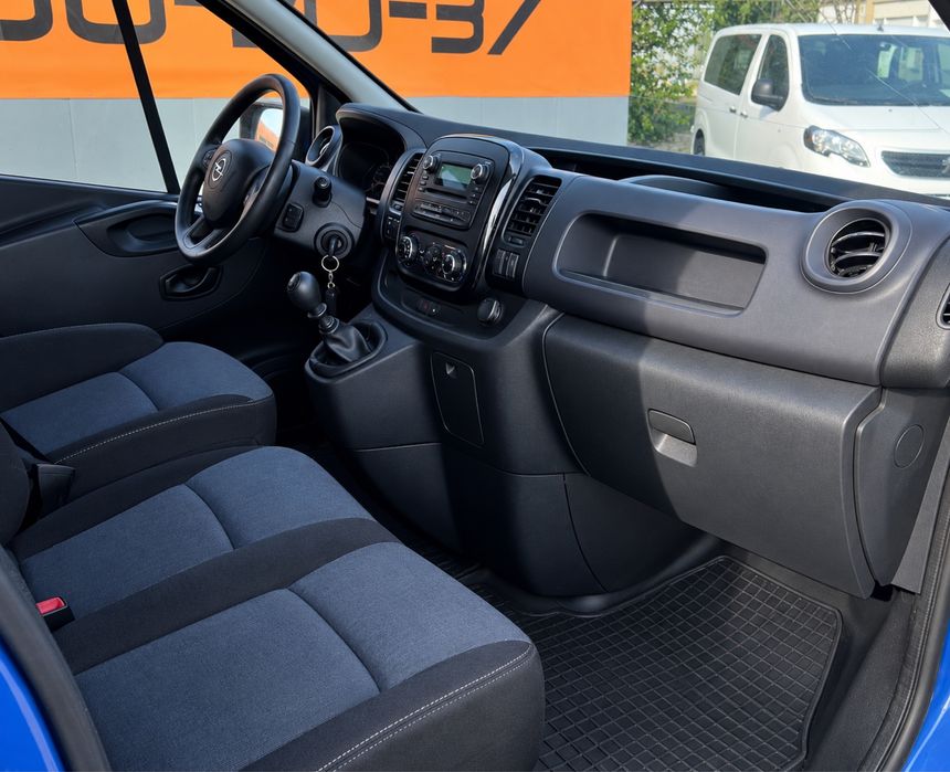 Opel Vivaro 2016