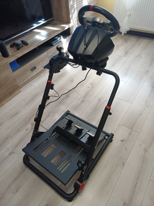 Kierownica SUZUKA ELITE biegi pedały + Kokpit Stojak Huzaro Speed 3.0