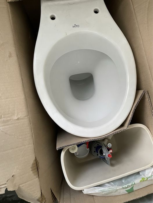 Новий унітаз фірми “Mito”