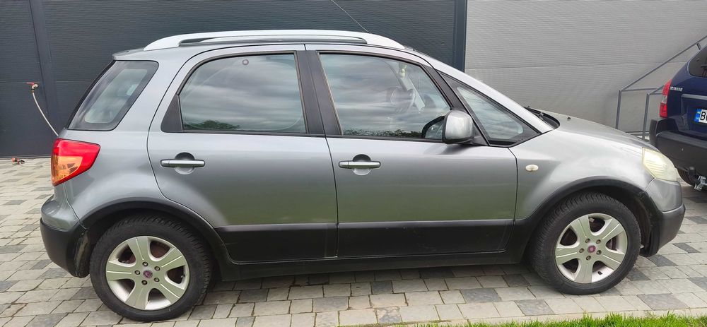 fiat sedici (suzuki sx4)