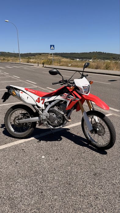 Honda CRF250L bom estado