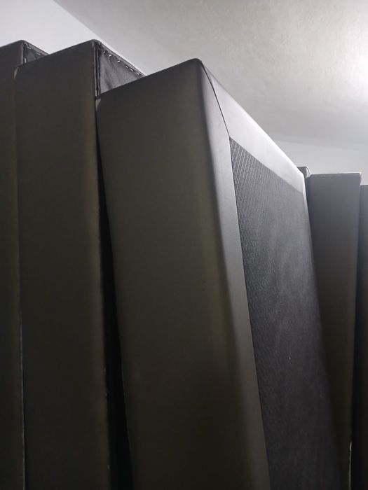 Sommier com colchão