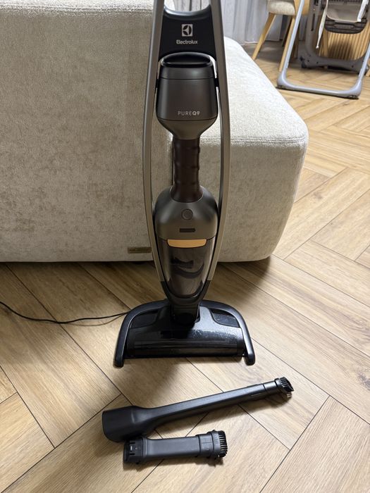 Electrolux PQ91, ручной аккумуляторный пылесос!