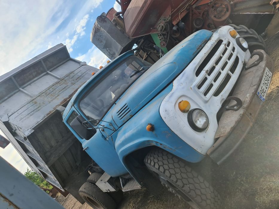 Продаю Зіл самоскид дизель ...