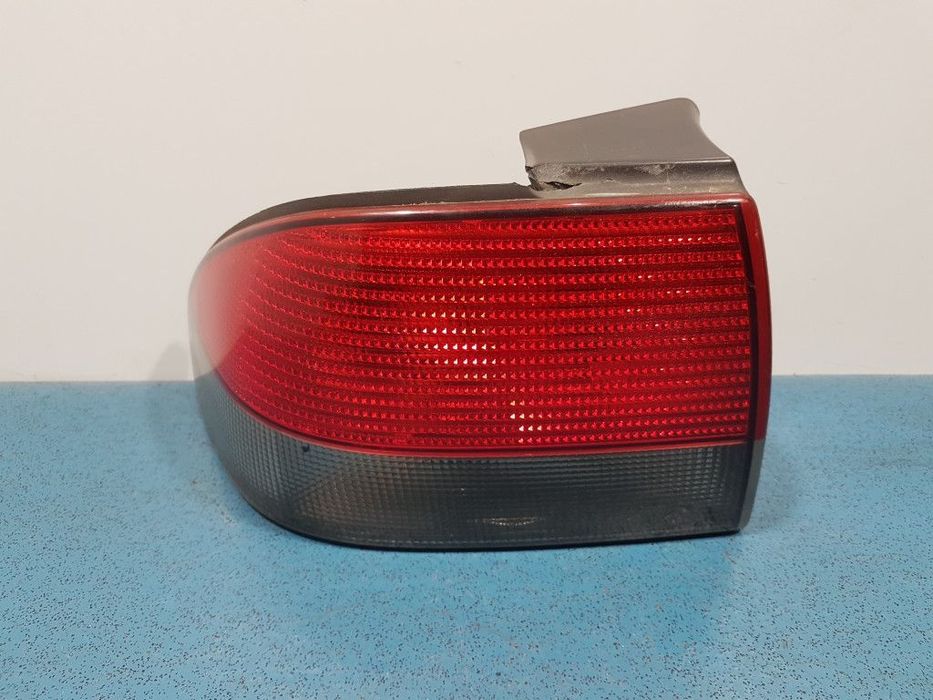 SAAB 9-3 I HB 5D LAMPA TYŁ LEWA ZEWNĘTRZNA