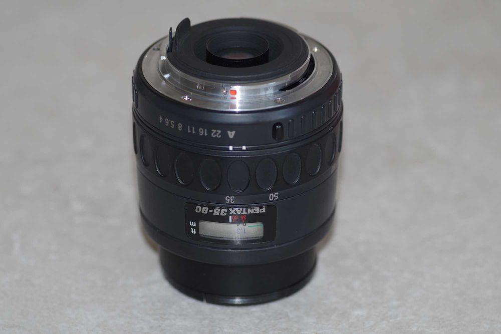 Pentax-F 35-80mm