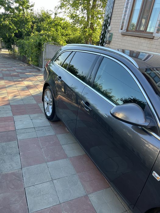 продам опель інсігнія