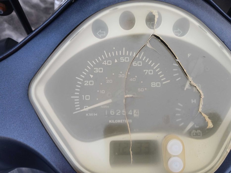 Skuter Killerbee 49cc na dowód – Używany, sprawny, gotowy do jazdy!