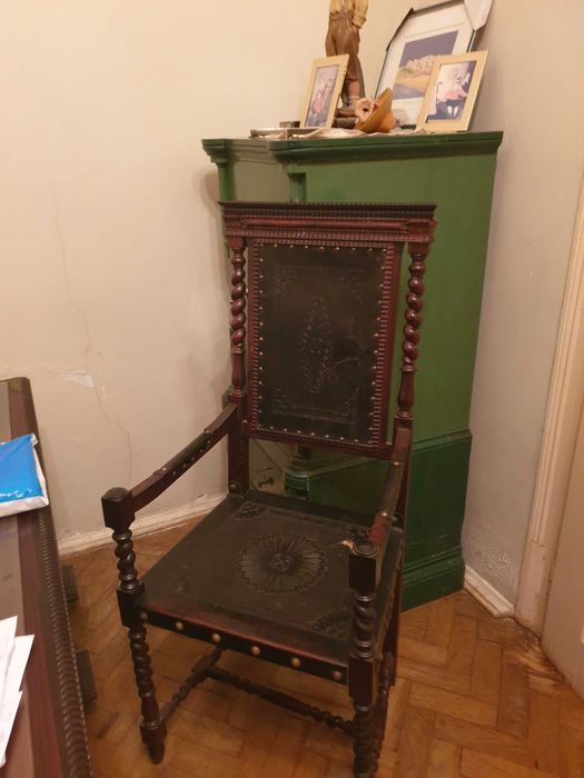 Mobília Escritório Torcidos e Tremidos