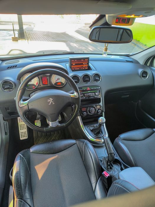 Peugeot 308 — fotografia 6