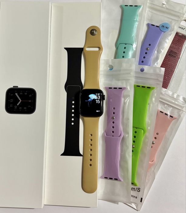 Смарт-годинник Apple Watch SE GPS 40mm Space Gray