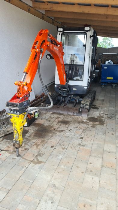 Wynajem minikoparek młot,wiertnica