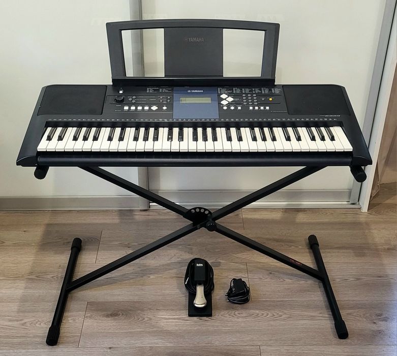 Keyboard YAMAHA PSR - E333