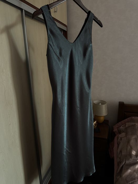 Сукня з переливчастої тканини р.38-40