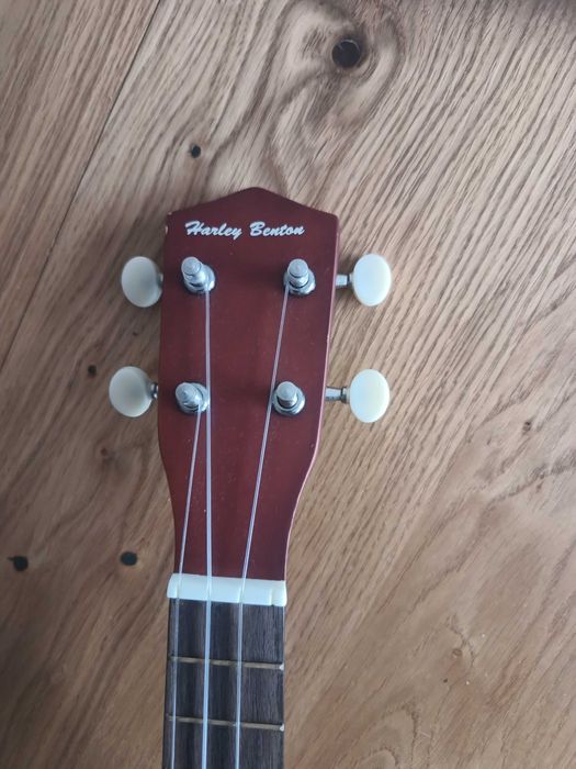 Ukulele sopranowe Harley Benton UK-11 BRAK 1 STRUNY