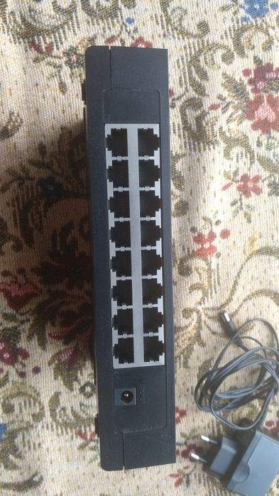 Свитч TP-Link TL-SF1016D Коммутатор на 16 портов