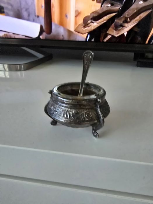 Sprzedam solniczke
