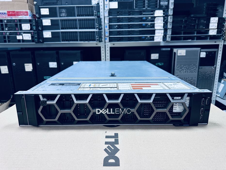Server Dell PowerEdge R740 16SFF 2x Xeon Gold 6126 2.6GHz 24 Core 128GB H730p 4xRJ45