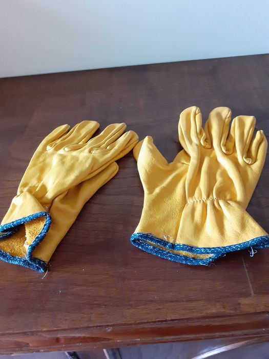 5 peças metálicas, engarrafador, funil d engarrafar e 1 par luvas