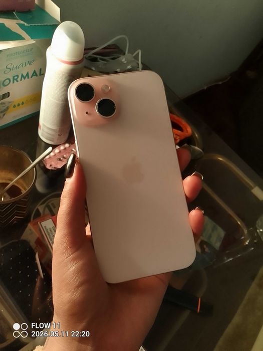 Iphone 15 rosa pouco uso