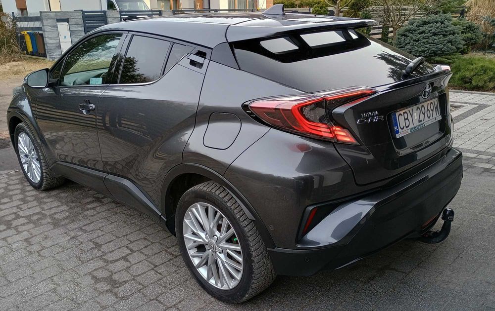Toyota C-HR Executive 2017r. 1,2T benzyna, bezwypadkowa