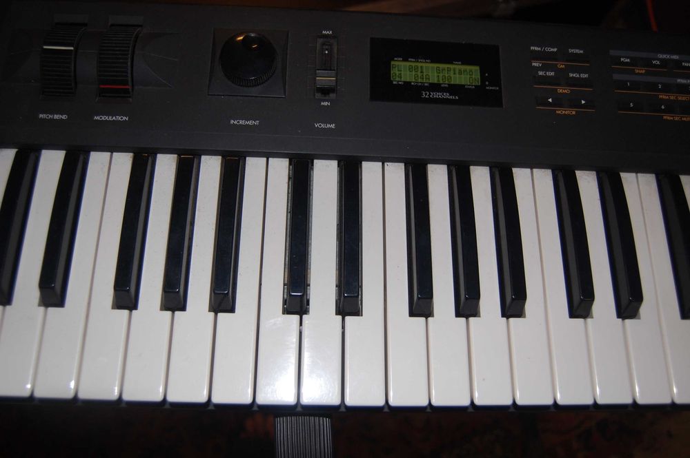 Kultowy klawisz Kawai K11