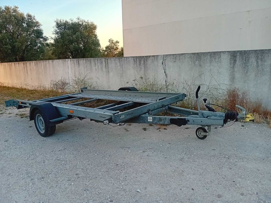 Atrelado porta carros basculante 1500kgs