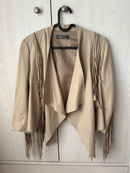 Beżowa kurtka / narzutka / marynarka Bershka 36 s Boho frędzle zamsz