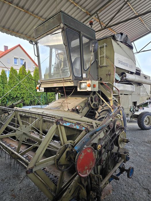 Kombajn zbożowy Fortschritt E-514